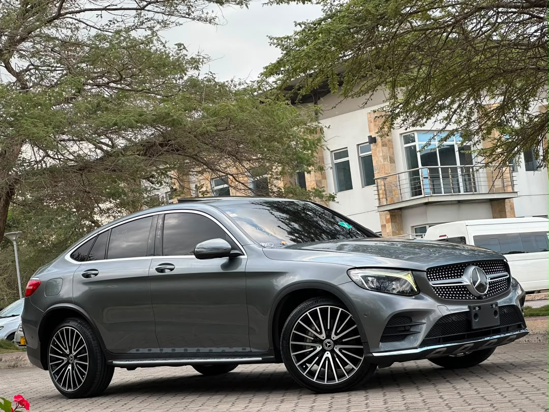 Mercedes Benz